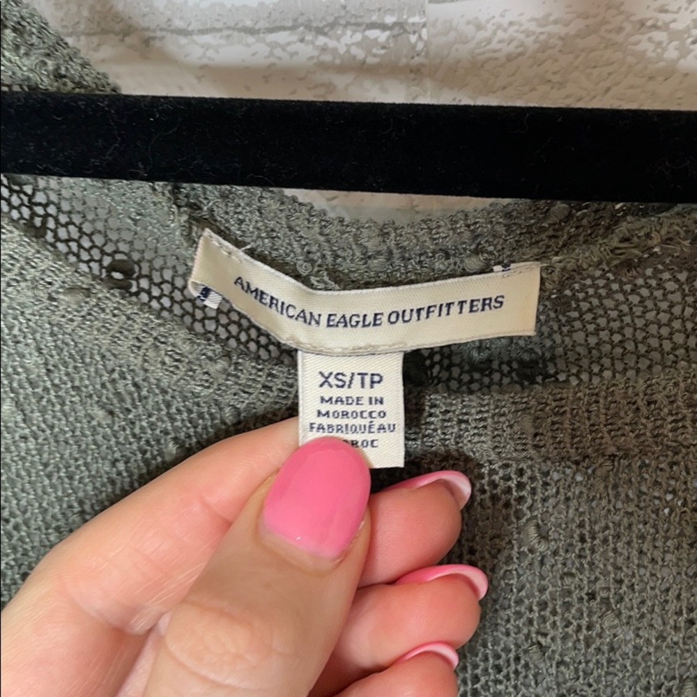 American Eagle Green Sheer Long Sleeve Lace Top - Picture 3 of 11